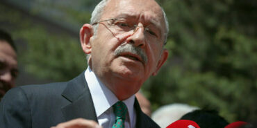 kilicdaroglu-ali-ismail-korkmaz-icin-anma-konusmasi-yapti